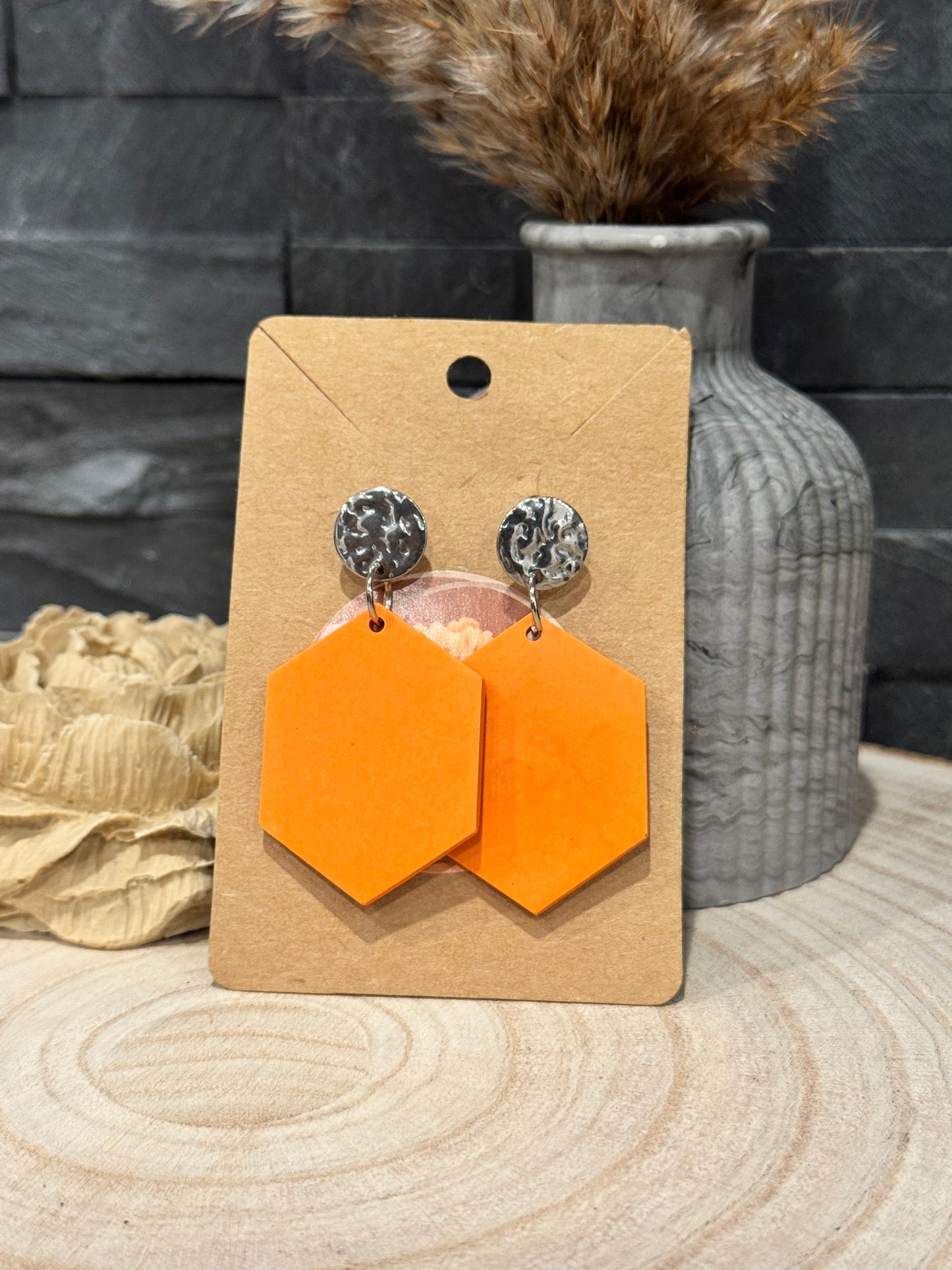 🌿 Boucles d’oreilles en jesmonite – Création artisanale