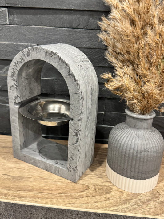 🕯️ Brûle-parfum arqué en jesmonite – Élégance naturelle et douceur artisanale