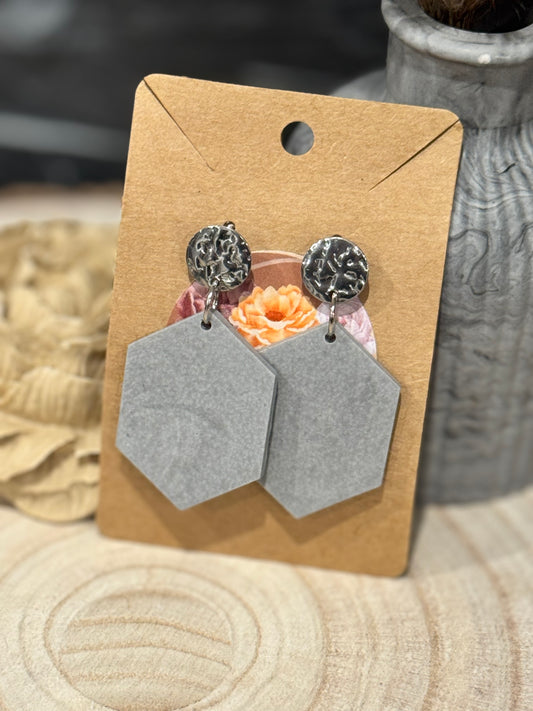 🌿 Boucles d’oreilles en jesmonite – Création artisanale