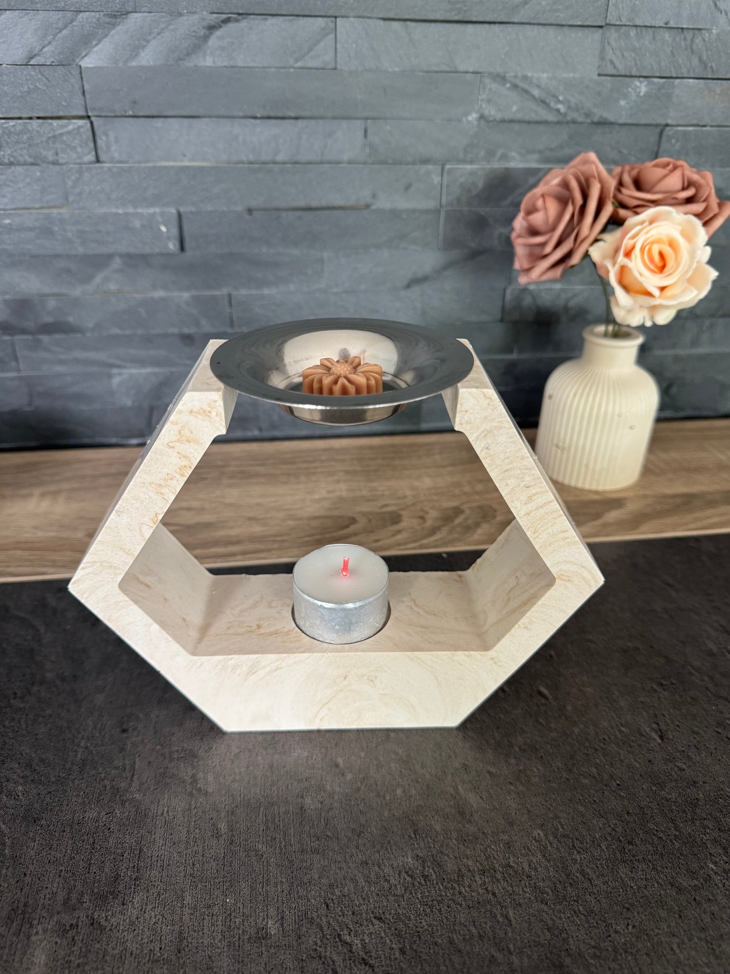 🌸 Brûleur en jesmonite – Élégance naturelle et apaisante