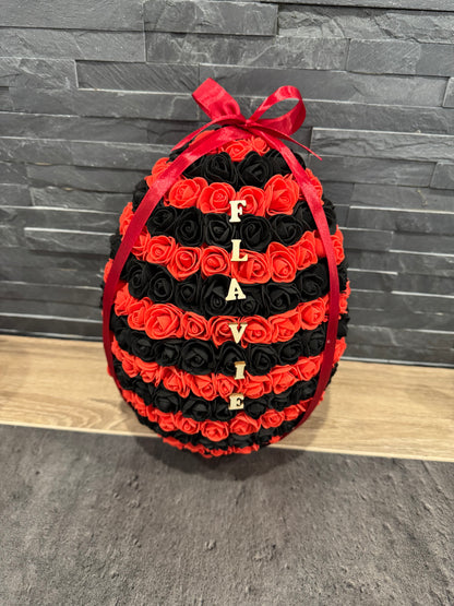 Grand œuf de Pâques garni