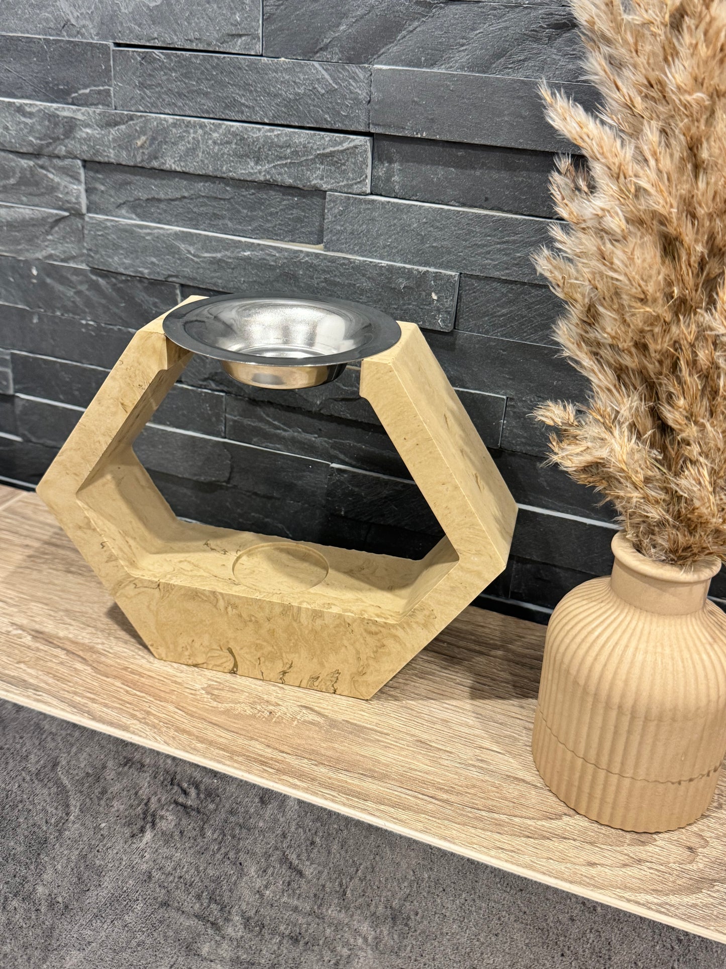 🌸 Brûleur en jesmonite – Élégance naturelle et apaisante